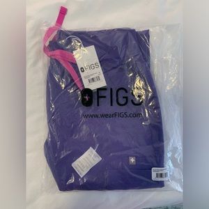 Amethyst figs yola skinny scrub pant